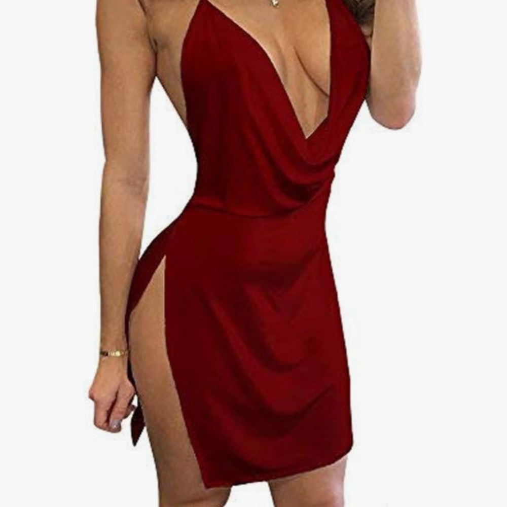 Chic Backless Red Dress
